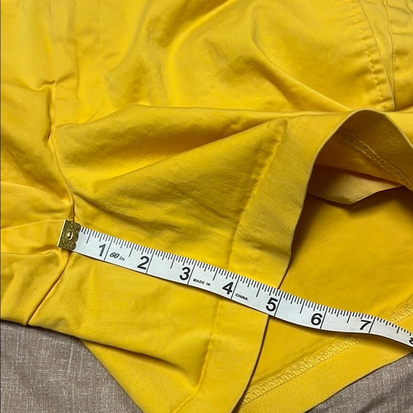 Banana Republic Yellow Bermuda Shorts Cotton Blend - Picture 13 of 13